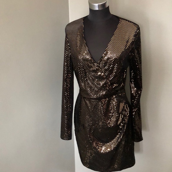 River Island Dresses & Skirts - River Island Velvet Dress